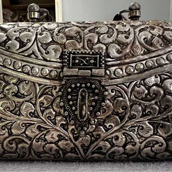 Metal wristlet, vintage - Picture 4 of 7